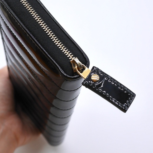 🍓YSL Cassandra Zip Around Patent Wallet - Picture 8 of 11